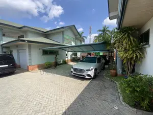 Solid Car Canopy for All Vehicles at Home and Offices