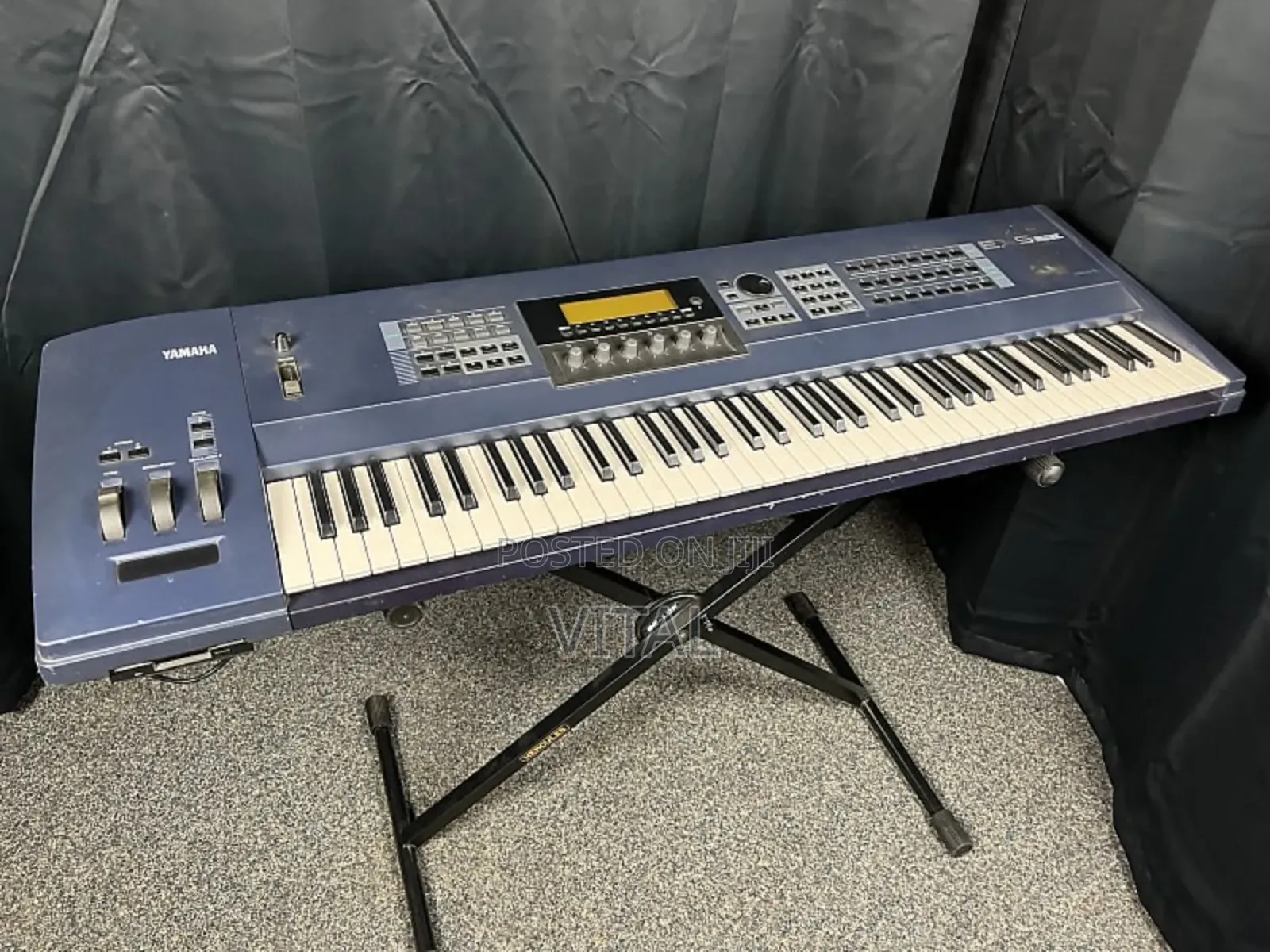 Yamaha Ex5 Music Synthesizer