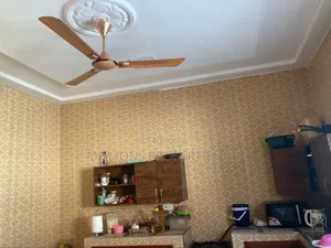 6bdrm House in Millions Properties, Amasaman for sale
