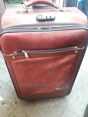 Original Travelling Bag At Cool Price