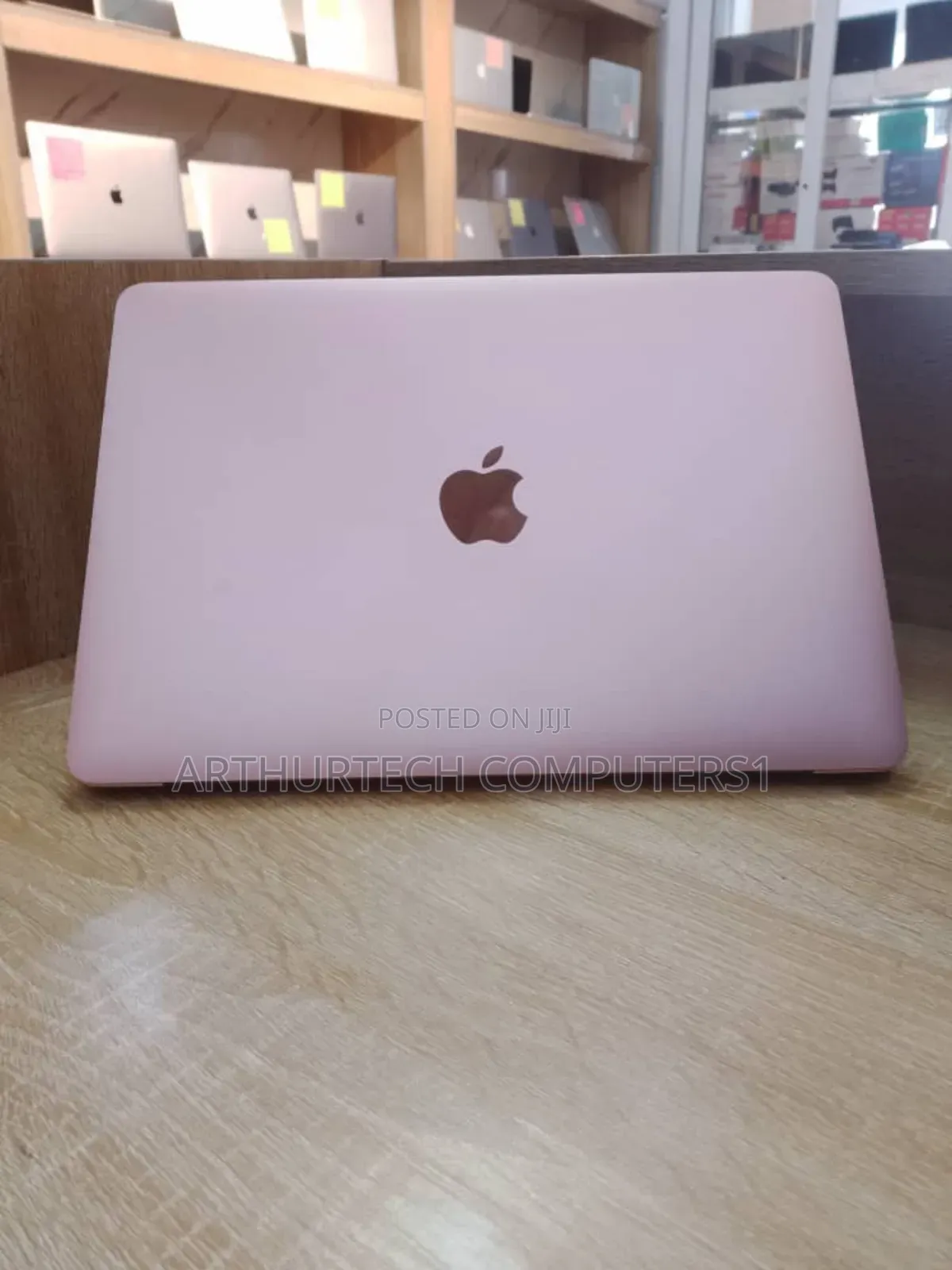 Laptop Apple MacBook 2016 8GB Intel Core M3 SSD 256GB