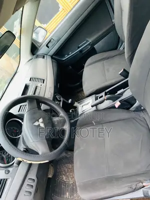 Mitsubishi Lancer 2015 Silver