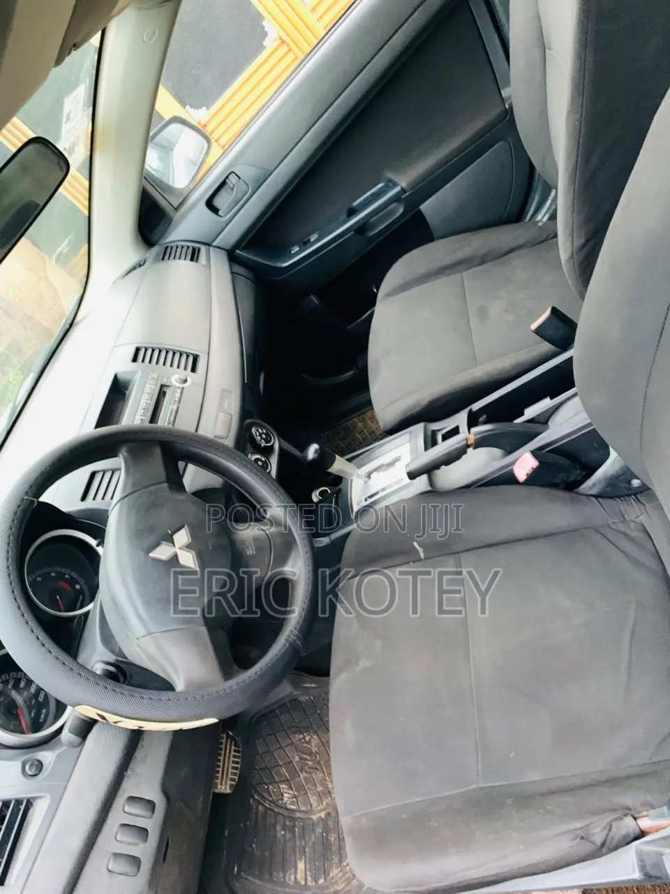 Mitsubishi Lancer 2015 Silver