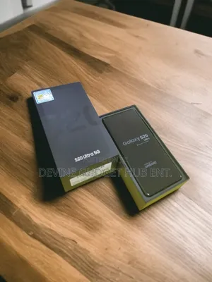 New Samsung Galaxy S20 Ultra 5G 128 GB Gray