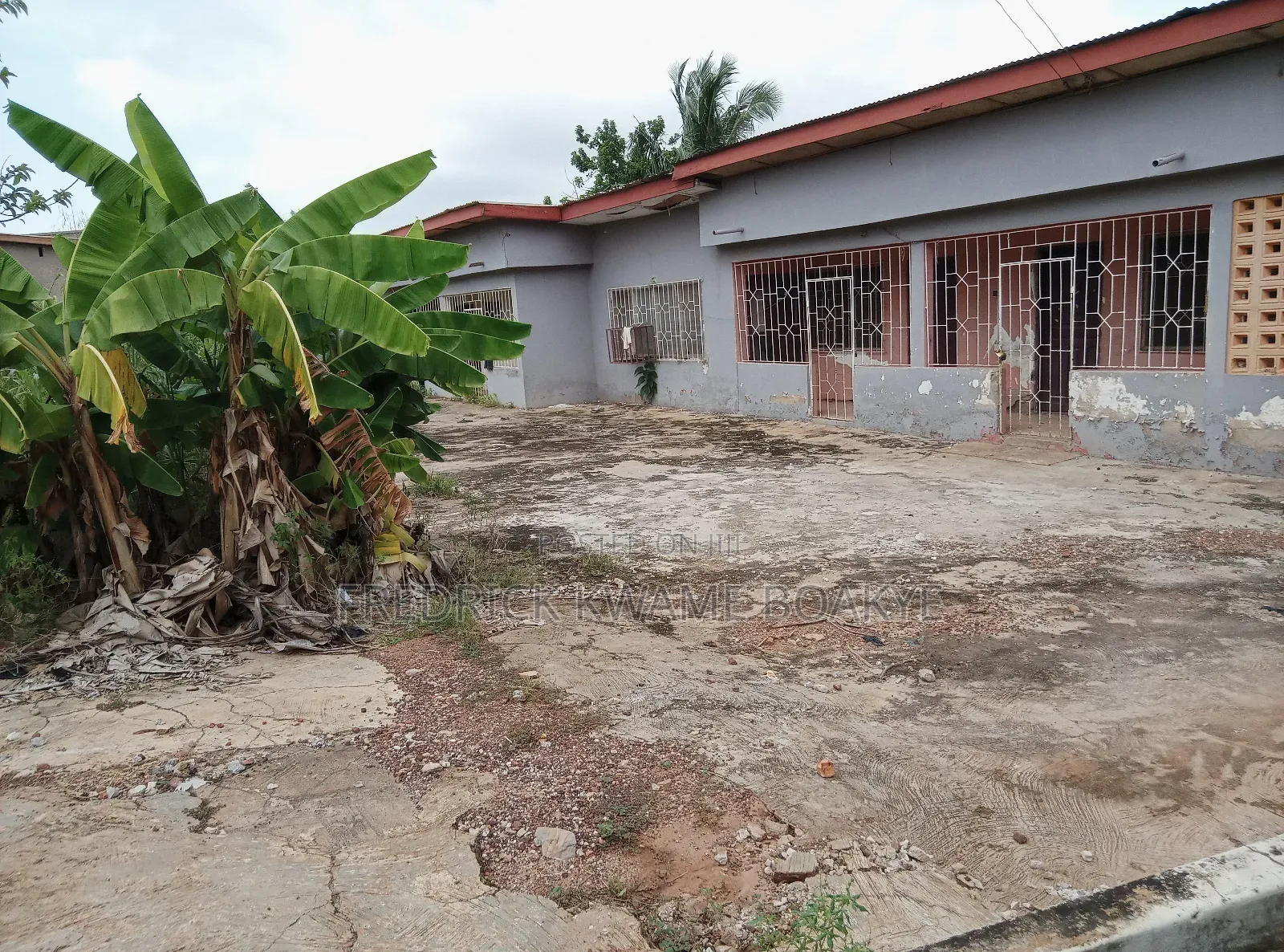 6bdrm House in House For Sale At, Kumasi Metropolitan for sale