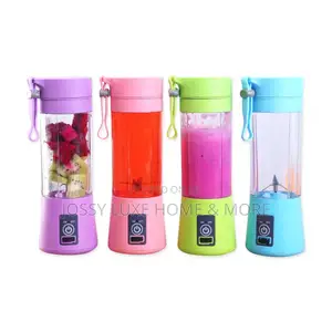 Portable And Rechargeable Mini Juicer Blender