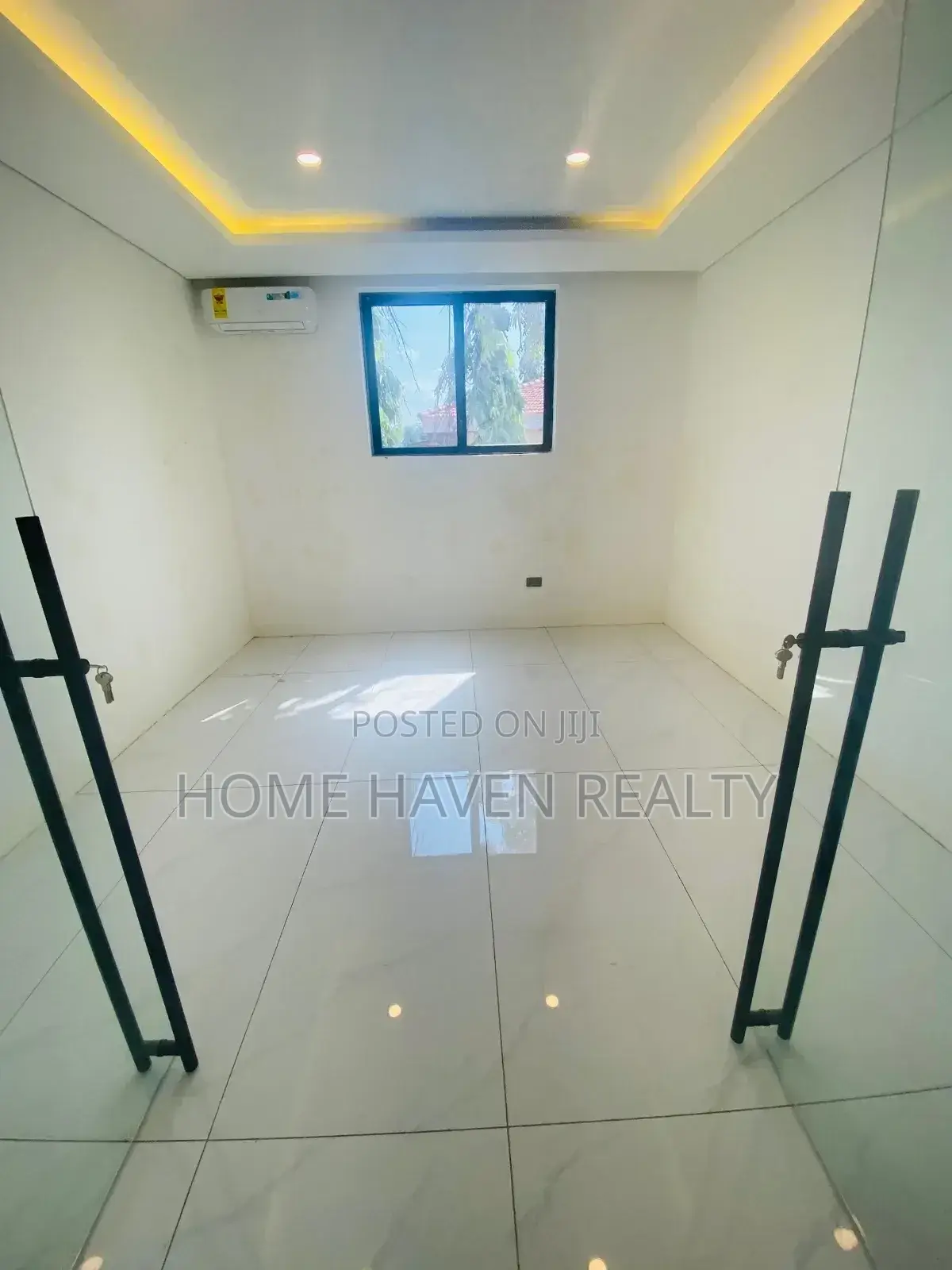 4bdrm House in Cantonment, Cantonments for rent