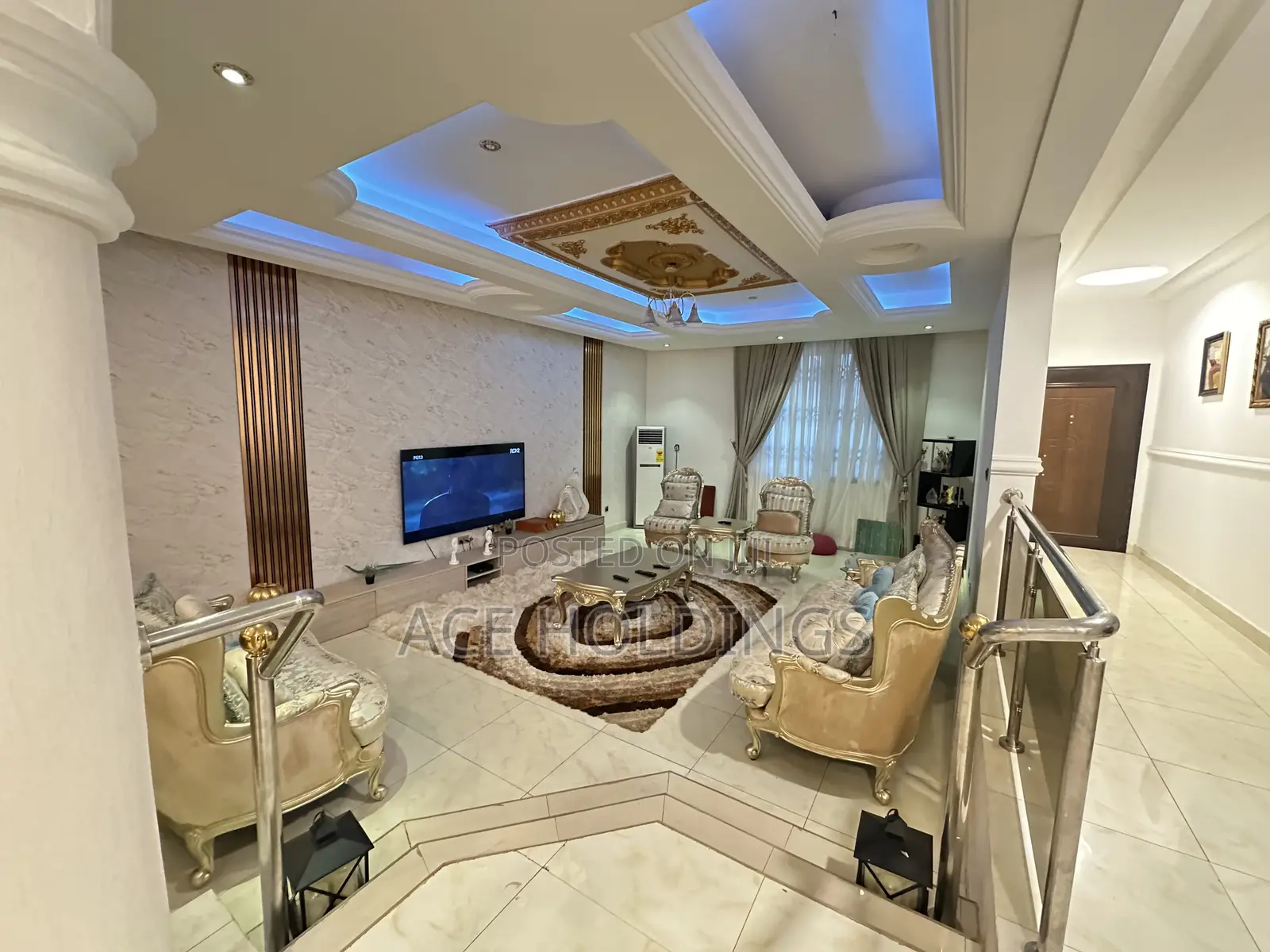 Furnished 6bdrm Mansion in Sakumono for sale