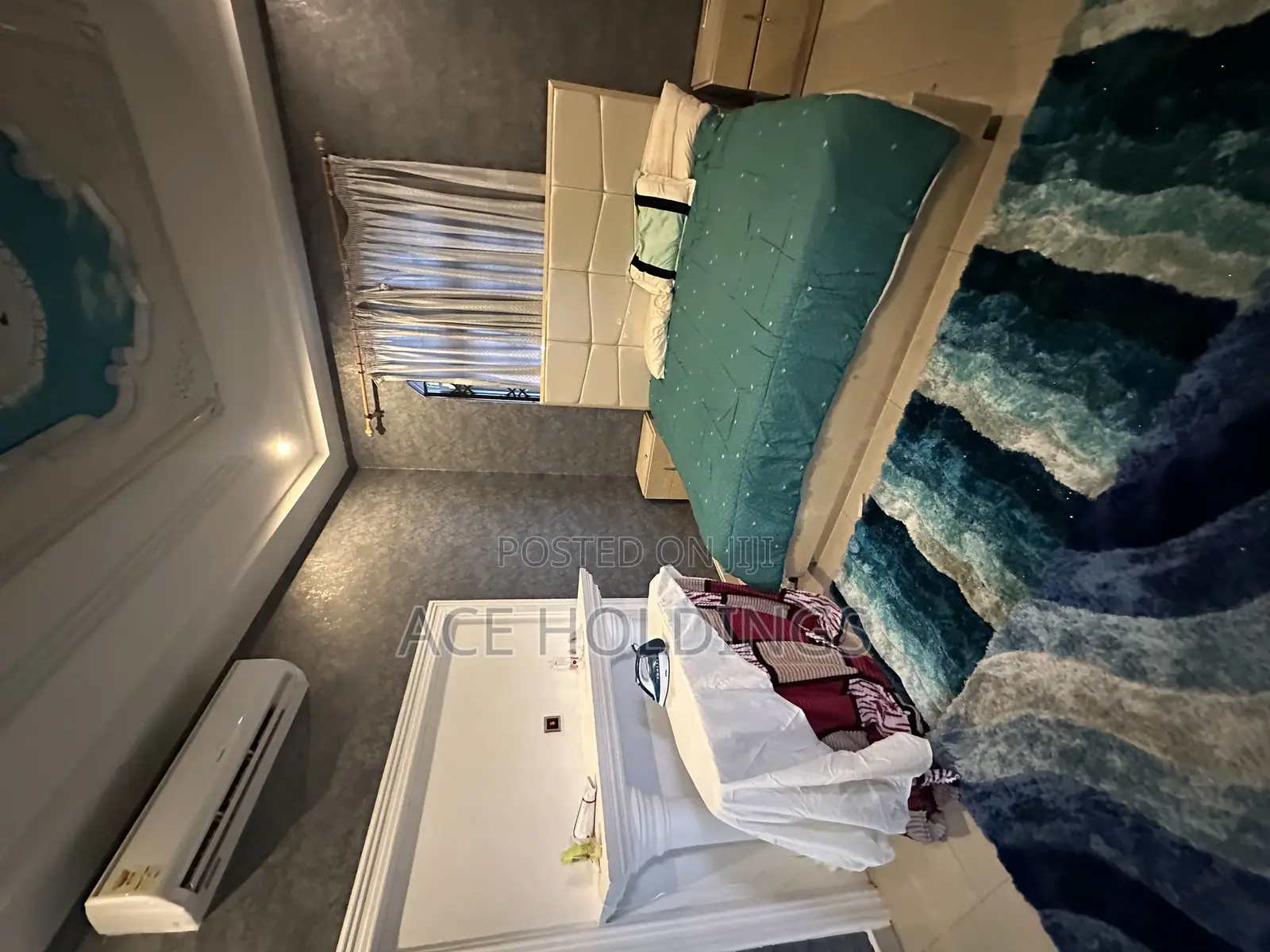Furnished 6bdrm Mansion in Sakumono for sale