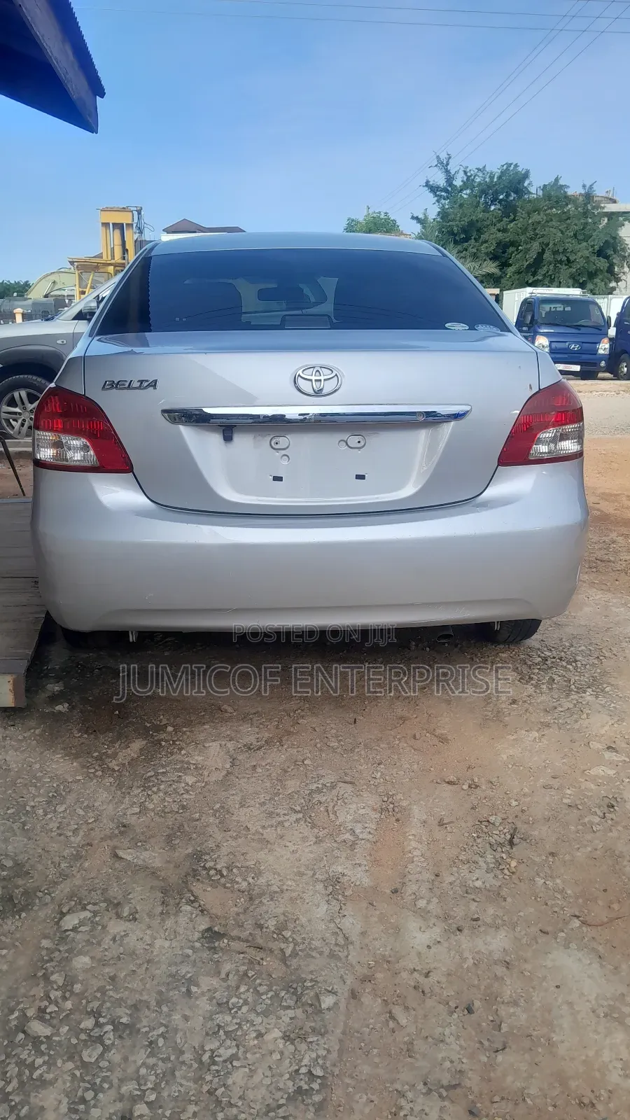 Toyota Belta 2010 Silver