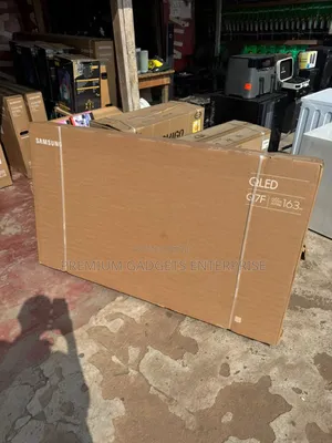 Photo - Samsung 65" 2025 Model 65q7f Qled Uhd Smart Q4 Ai Tv HDR