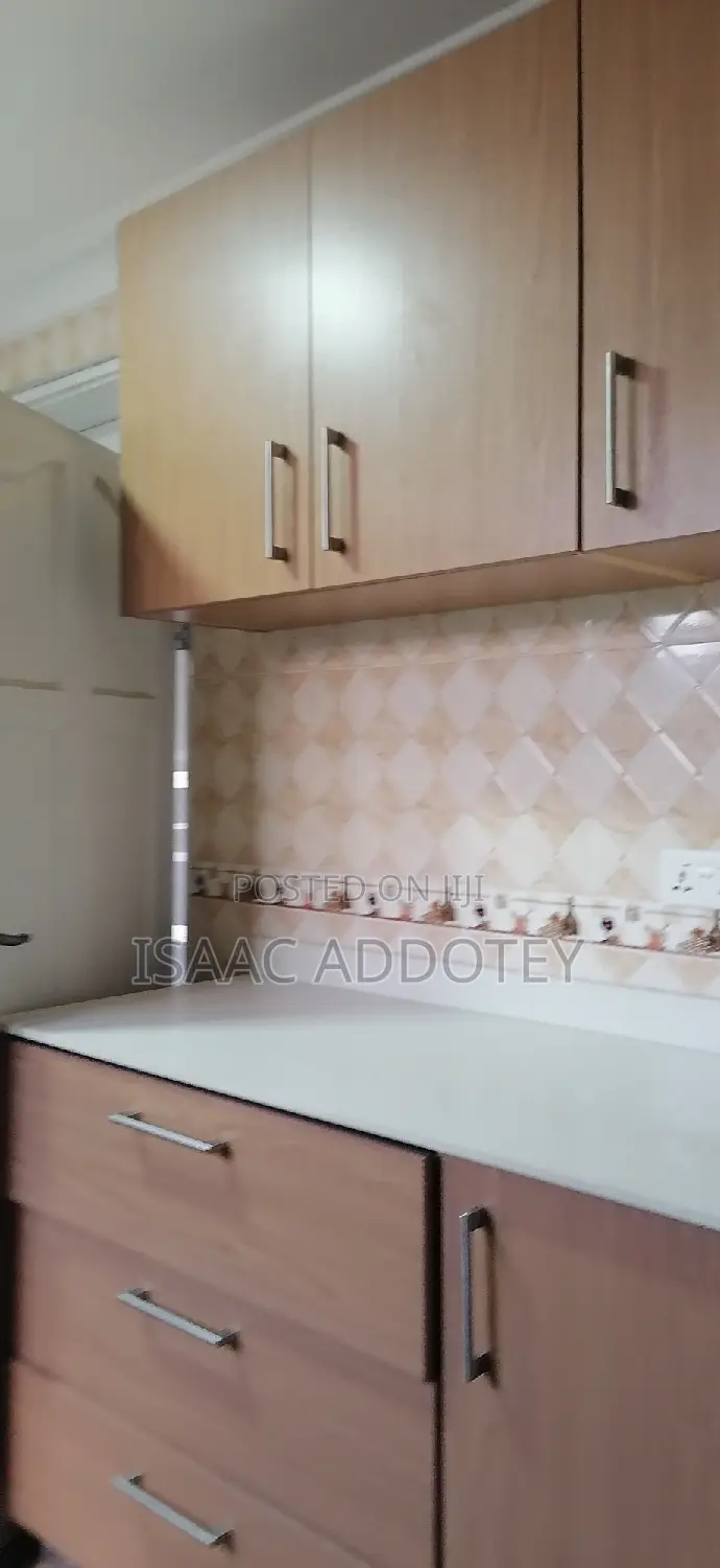 2bdrm Apartment in Tsaado, Spintex for rent