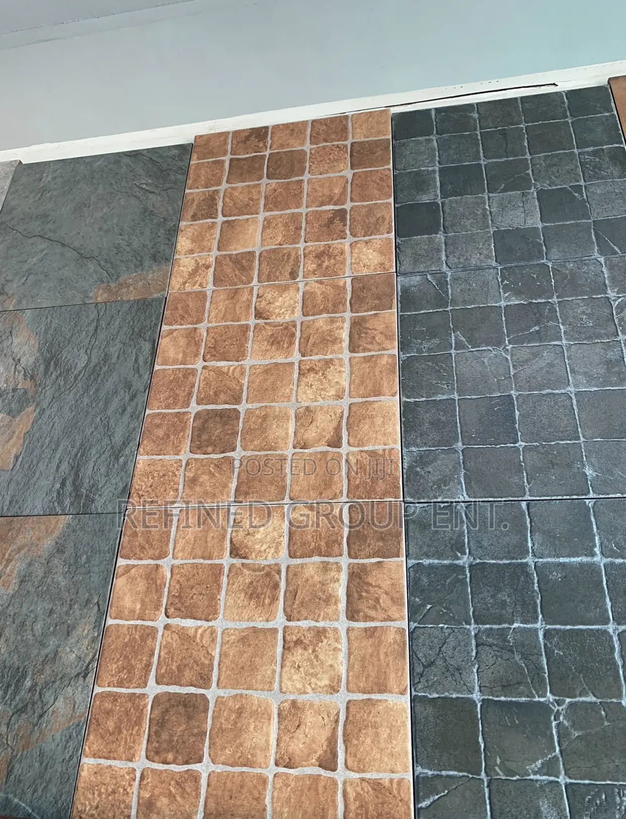 Compound Tiles. Spanish