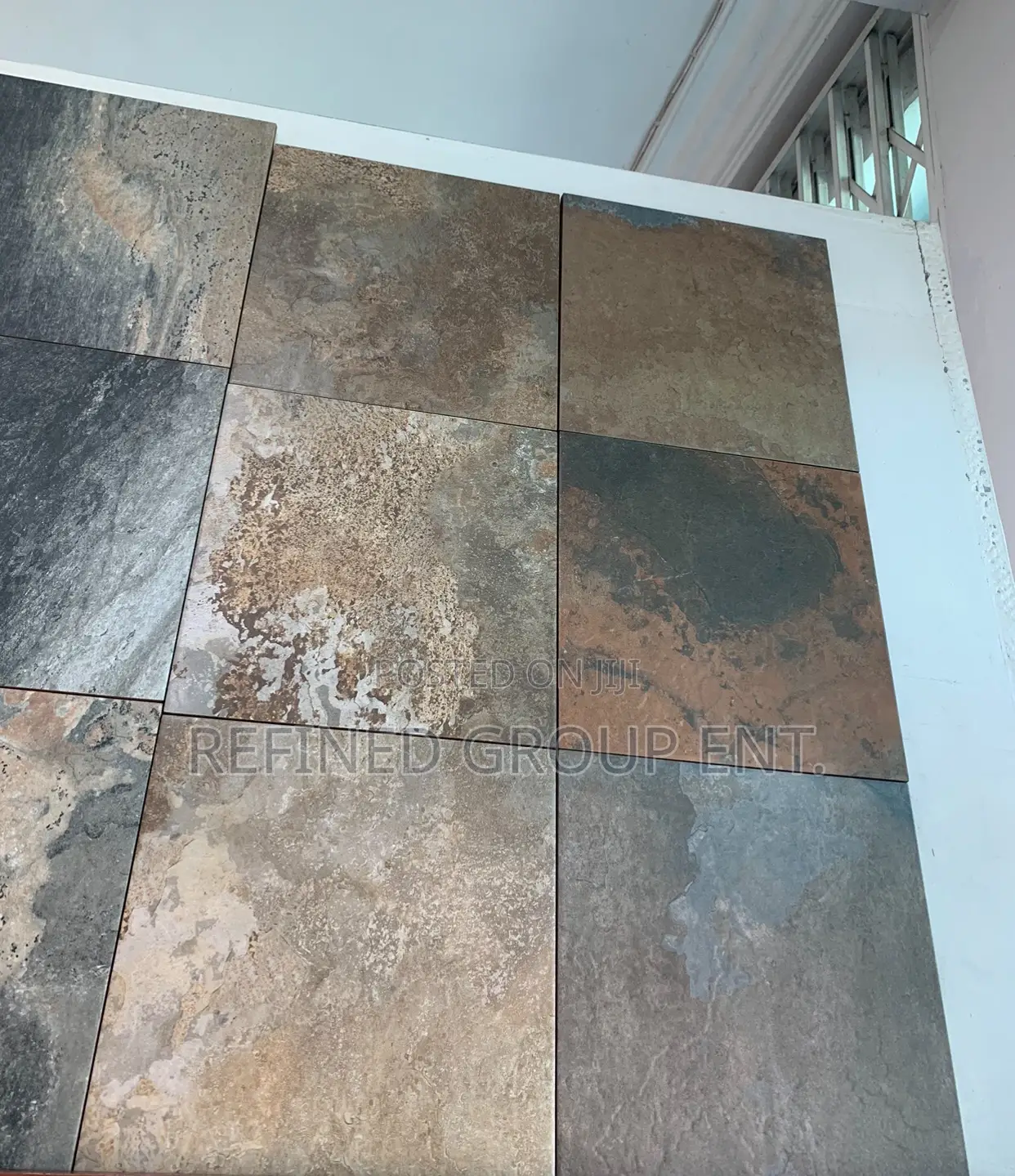 Compound Tiles. Spanish
