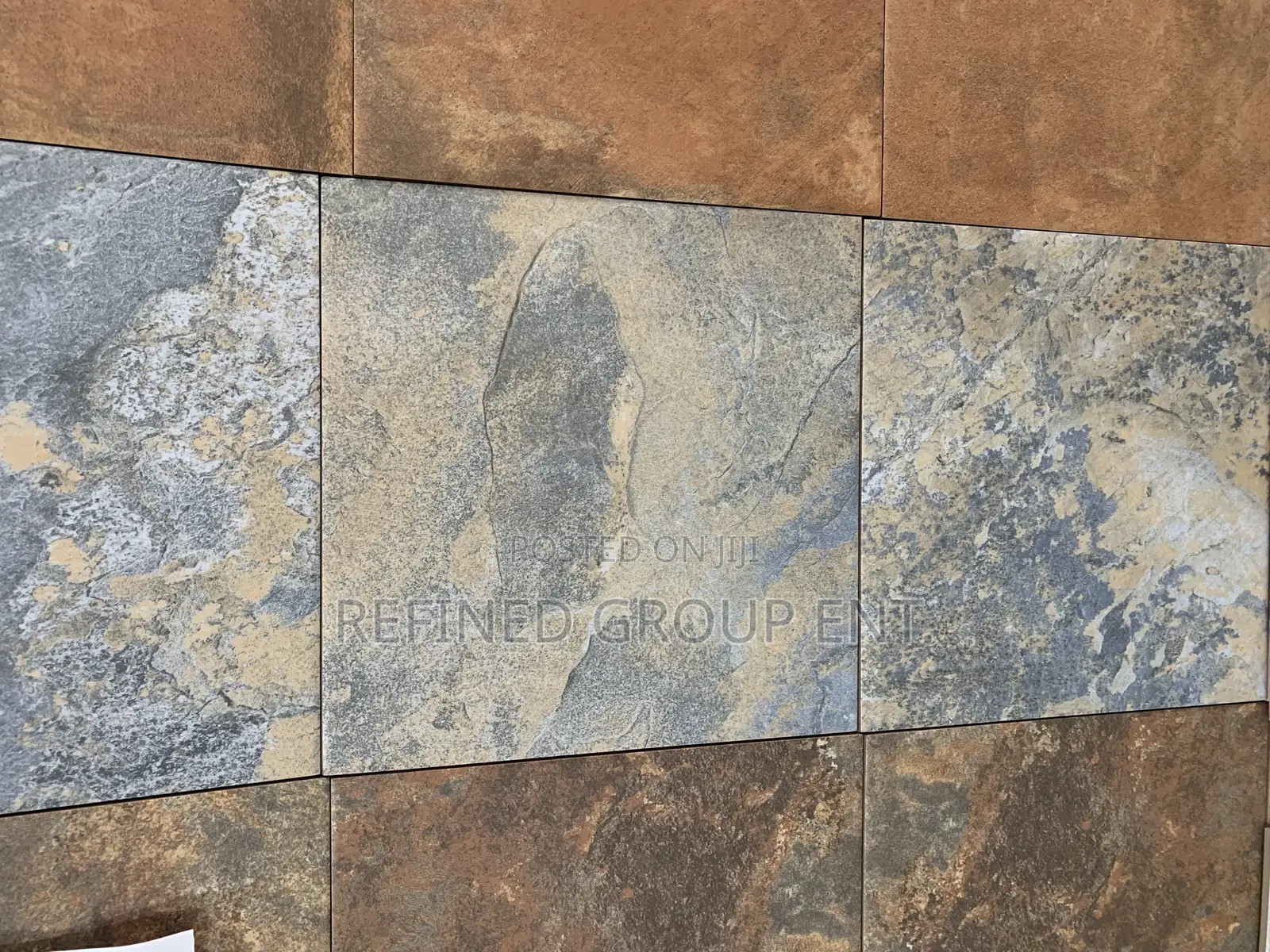 Compound Tiles. Spanish