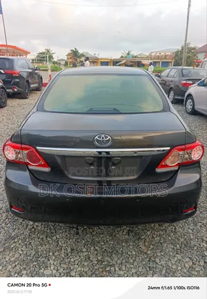 Toyota Corolla Altis 2012 Gray