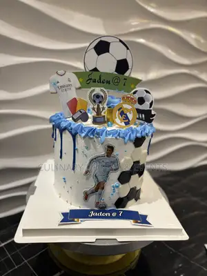 Football Cake for the Boys
