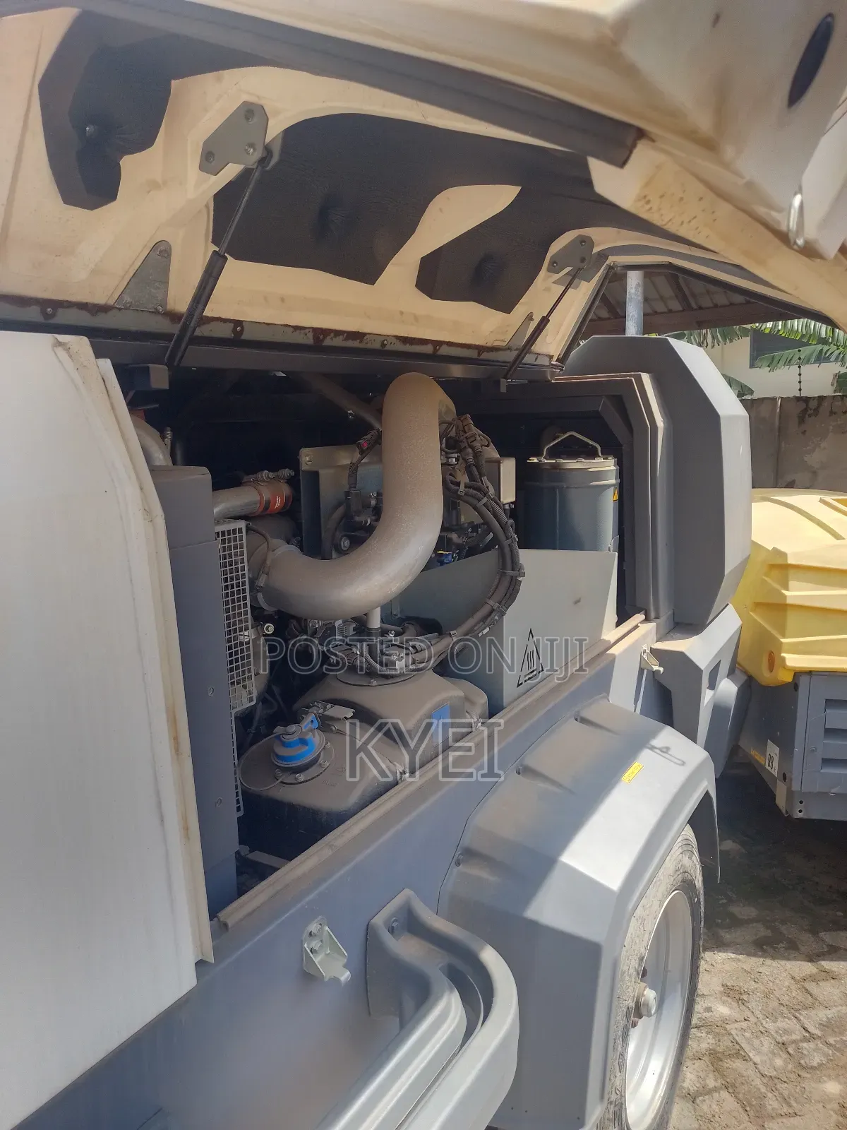 Atlas Copco Xas 188 Powerful Compressor