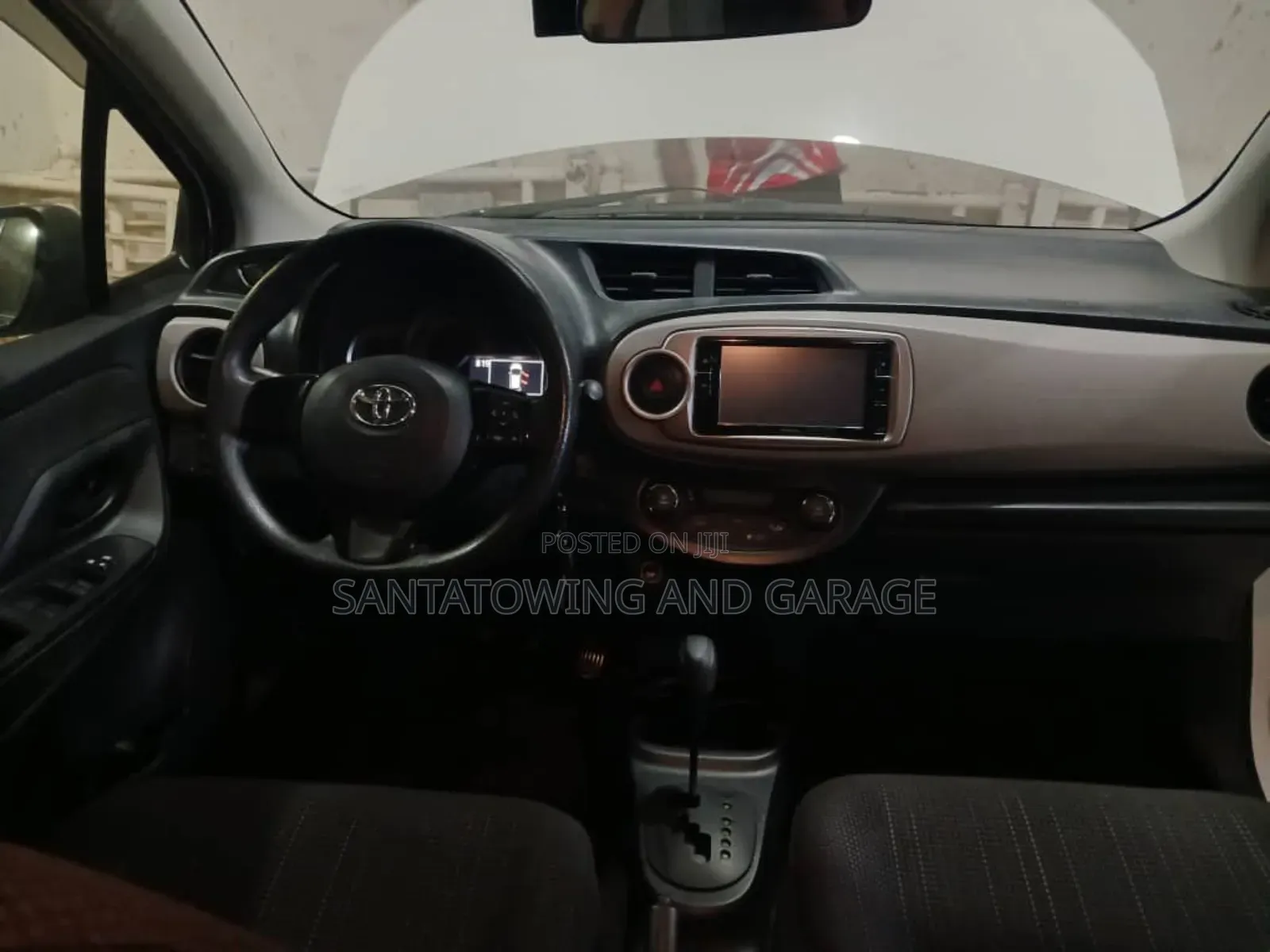 Toyota Vitz 1.5 FWD Hybrid 5dr 2018 White