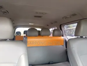 Hyundai Starex 2019 Yellow