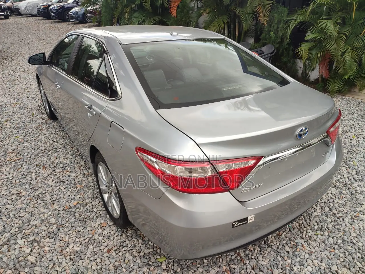 Toyota Camry XLE 4dr Sedan (2.5L 4cyl 6A) 2017 Silver