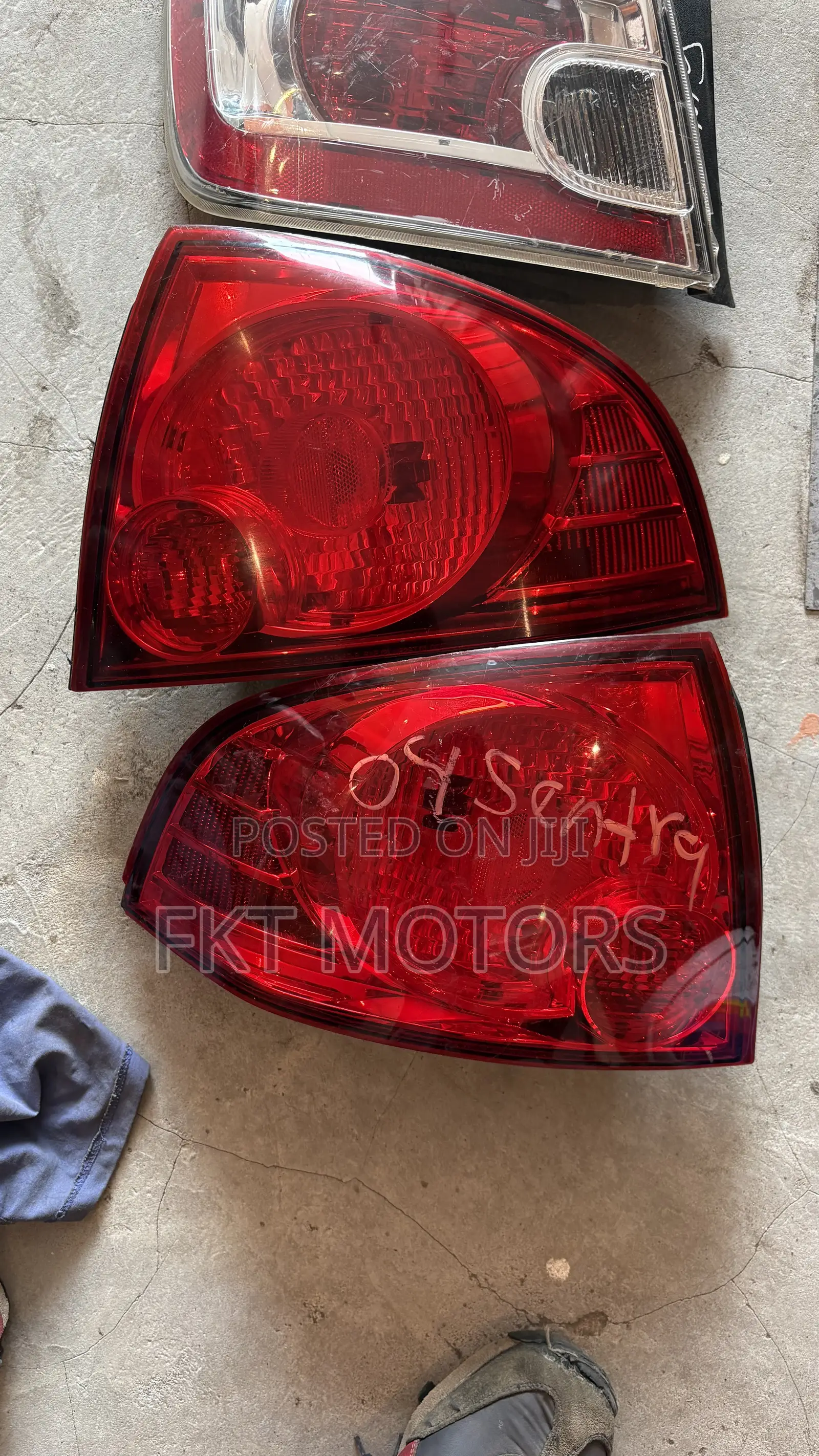 Nissan Sentra Taillight 2004,2005,2006,2007,2008,2009,2010
