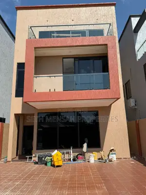 5bdrm House in Lartebiokoshie for sale