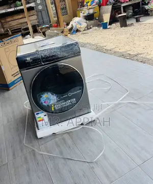 Convenient Nasco 11kg Fully Auto Washing Machine.