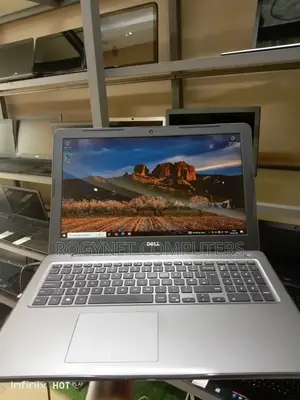 Laptop Dell Inspiron 15 5567 8GB Intel Core i5 HDD 500GB