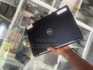 Laptop Dell Latitude 5480 8GB Intel Core I5 HDD+SSD 500GB