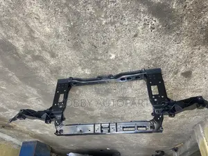 Hyundai Tucson Radiator Support