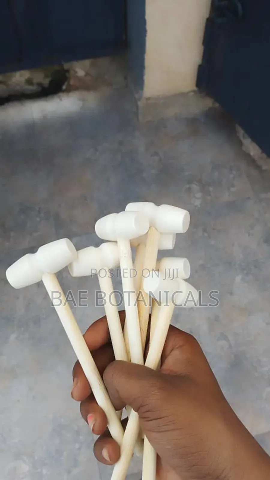Breakable Hearts Chocolate Hammer (Set of 5 Pieces)