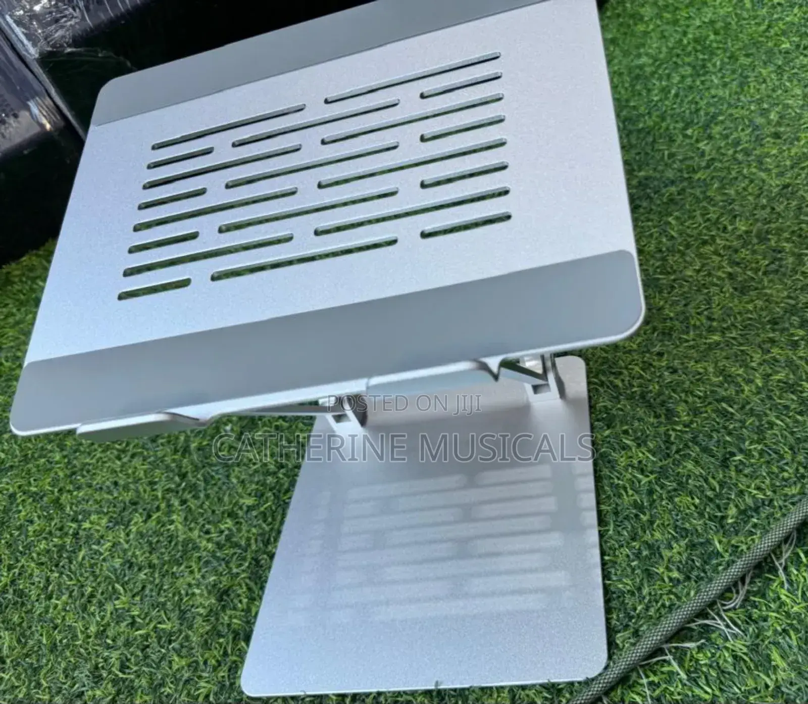 Adjustable Laptop Classic Stand