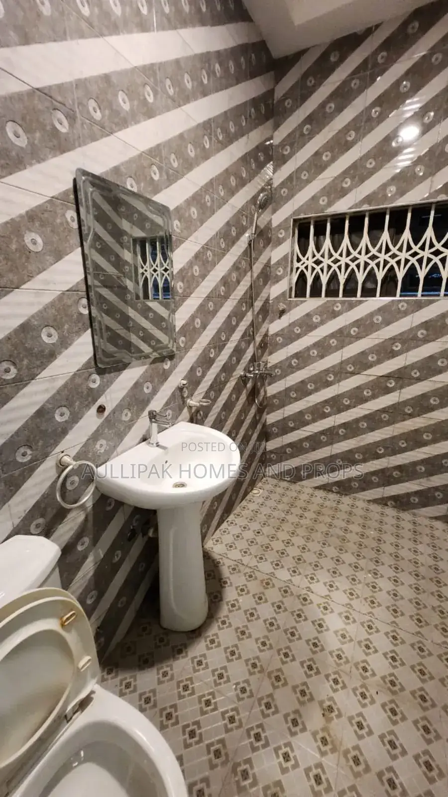 2bdrm Apartment in Ashaley Botwe for rent