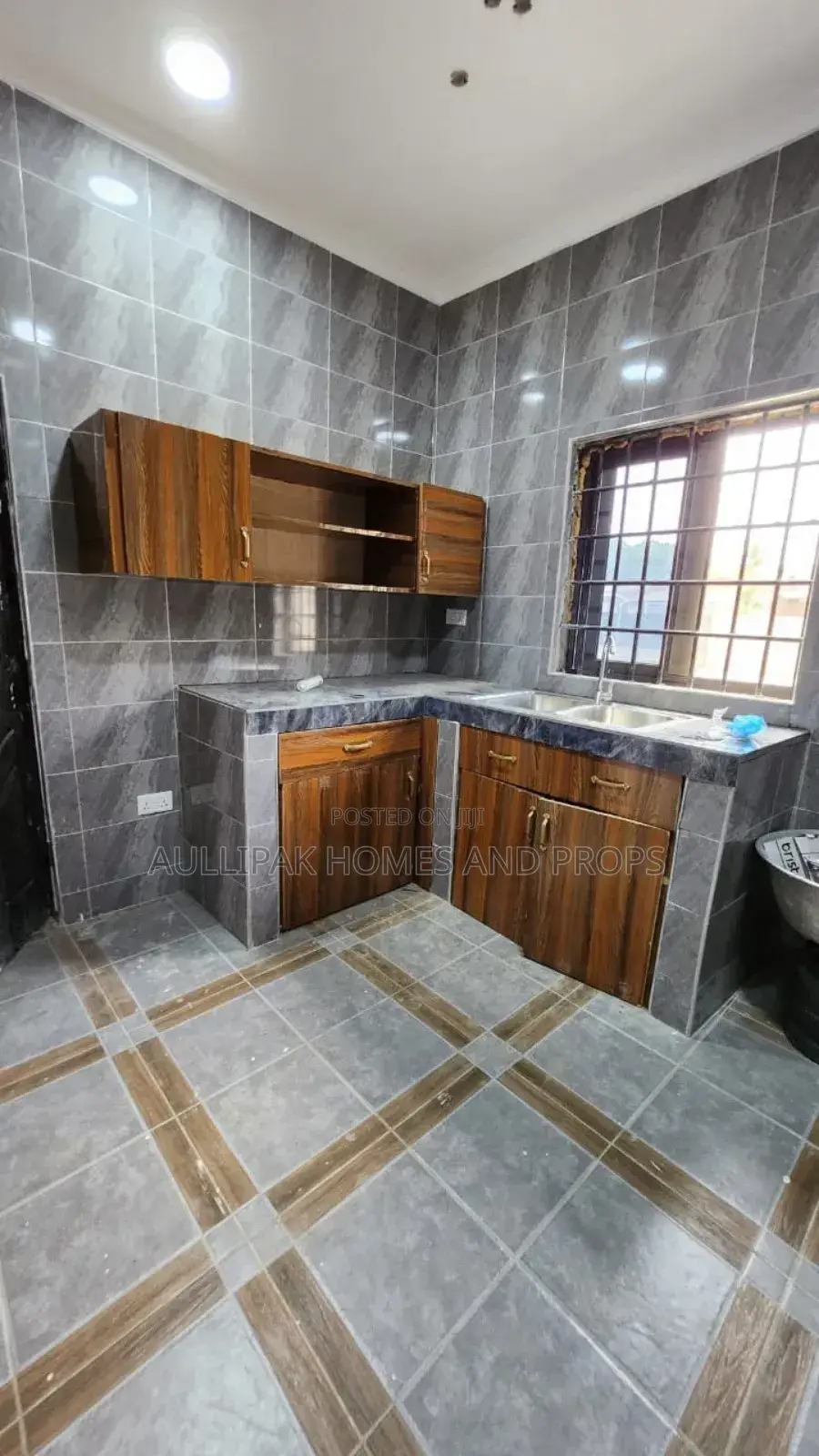 2bdrm Apartment in Ashaley Botwe for rent