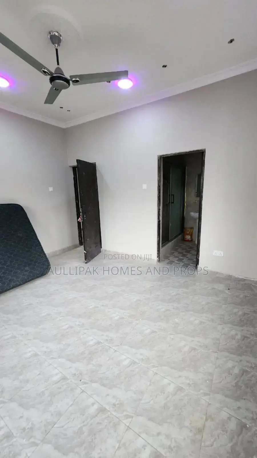 2bdrm Apartment in Ashaley Botwe for rent