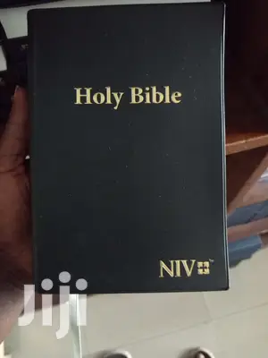 Holy Bible (Medium Size)