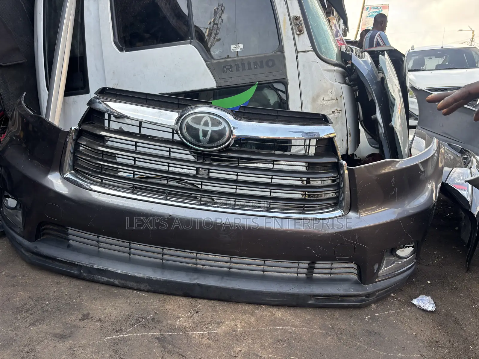 Toyota Highlander 2017-2019 Front Bumper Complete