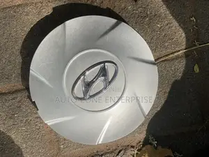 Hyundai Elantra Wheel Cup
