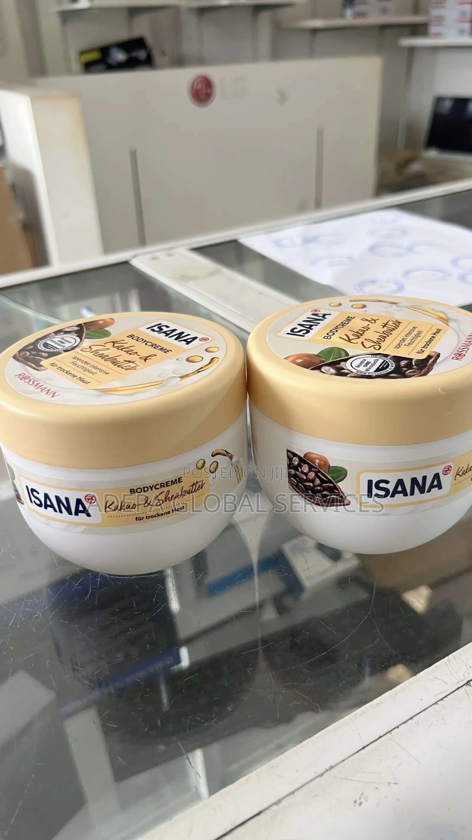 Isana Shea Butter