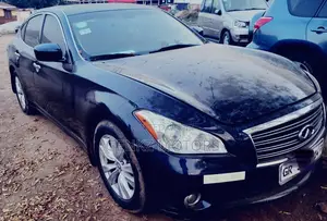Photo - Infiniti M 37x 2011 Blue