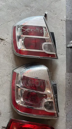 Nissan Sentra Taillight 2007,2008,2009,2010,2011,2012,2013