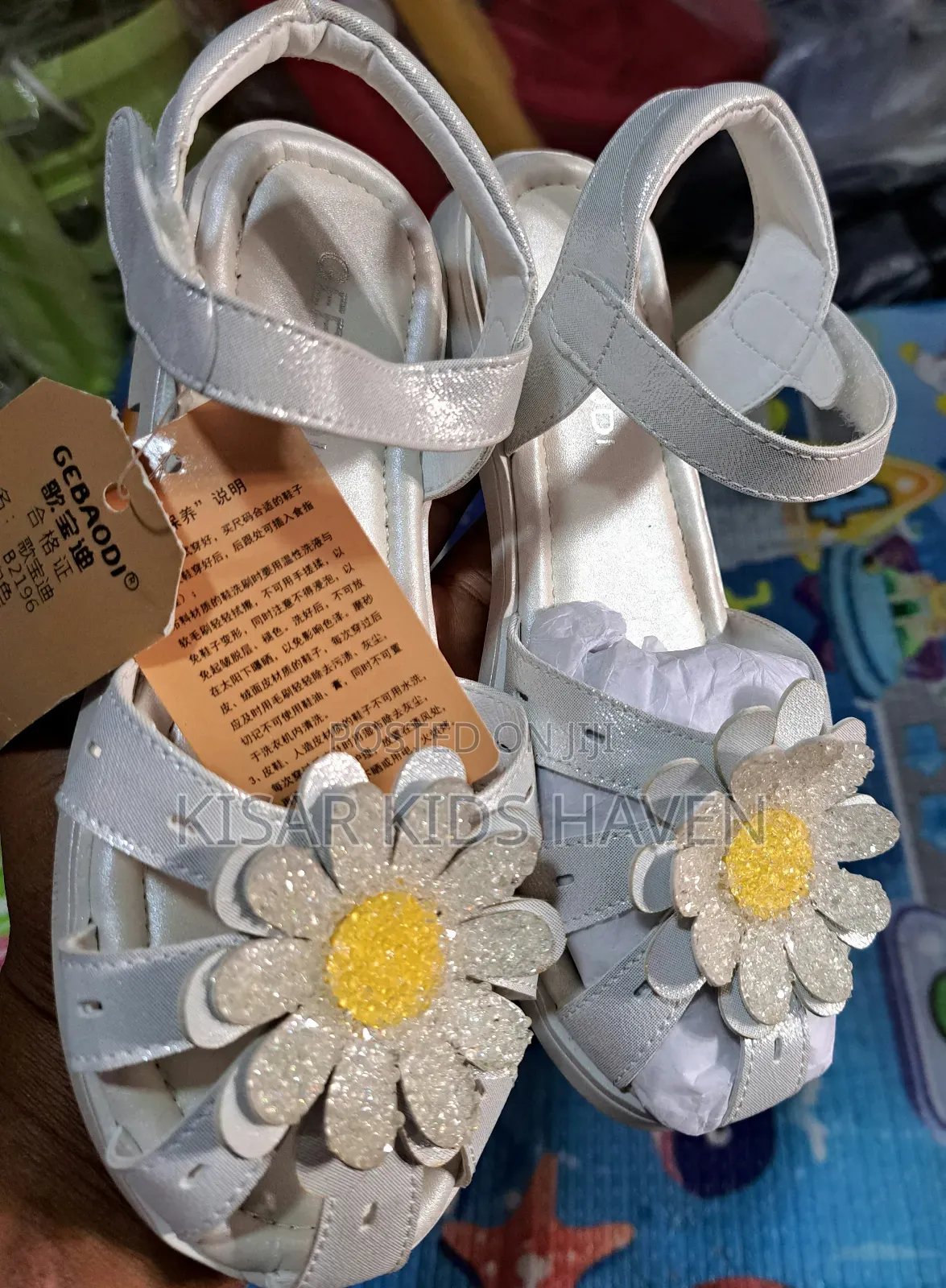 Walk With Confidence Girls Sandal Size 30,(Reduced to Clear)