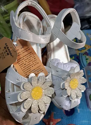 Walk With Confidence Girls Sandal Size 30,(Reduced to Clear)