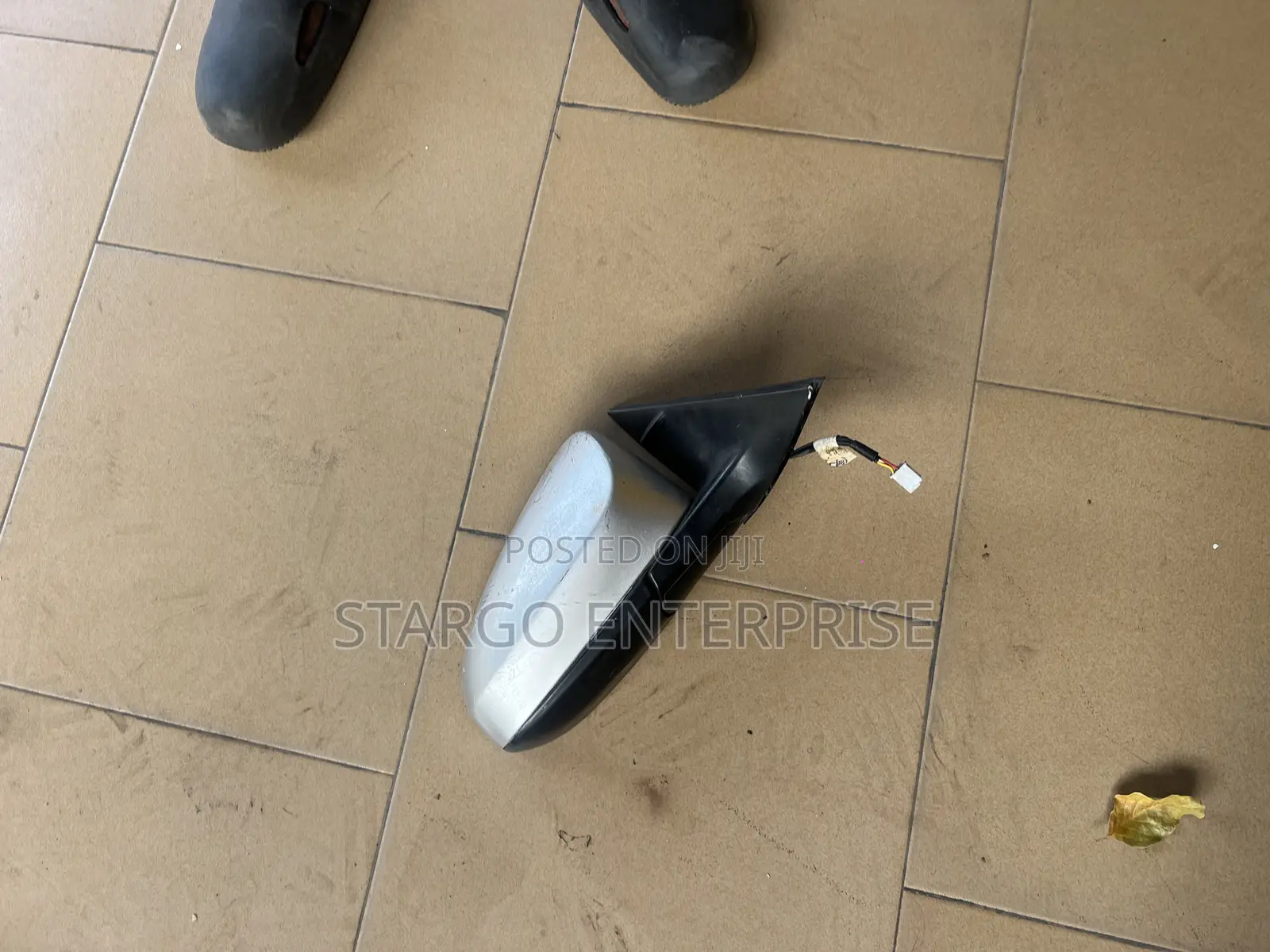 2010 Toyota Corolla Side Mirror