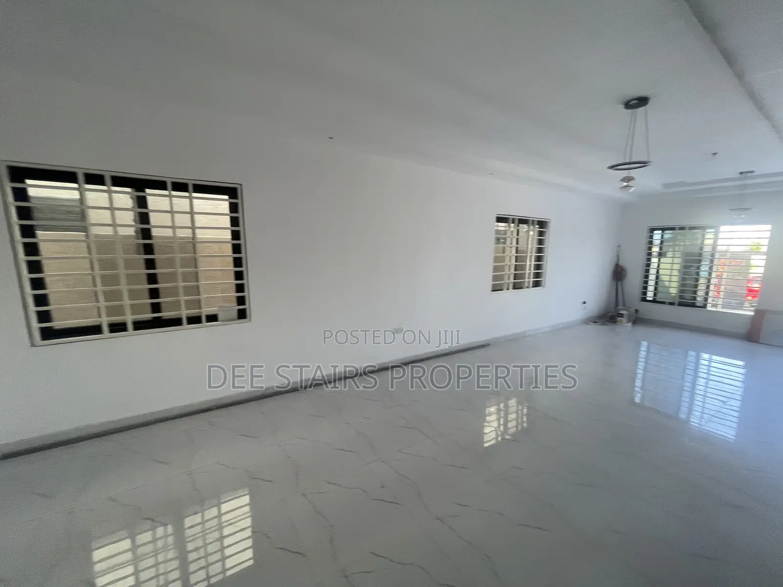 3bdrm Bungalow in Nugua Junction Mall, Teshie-Nungua Estates for sale