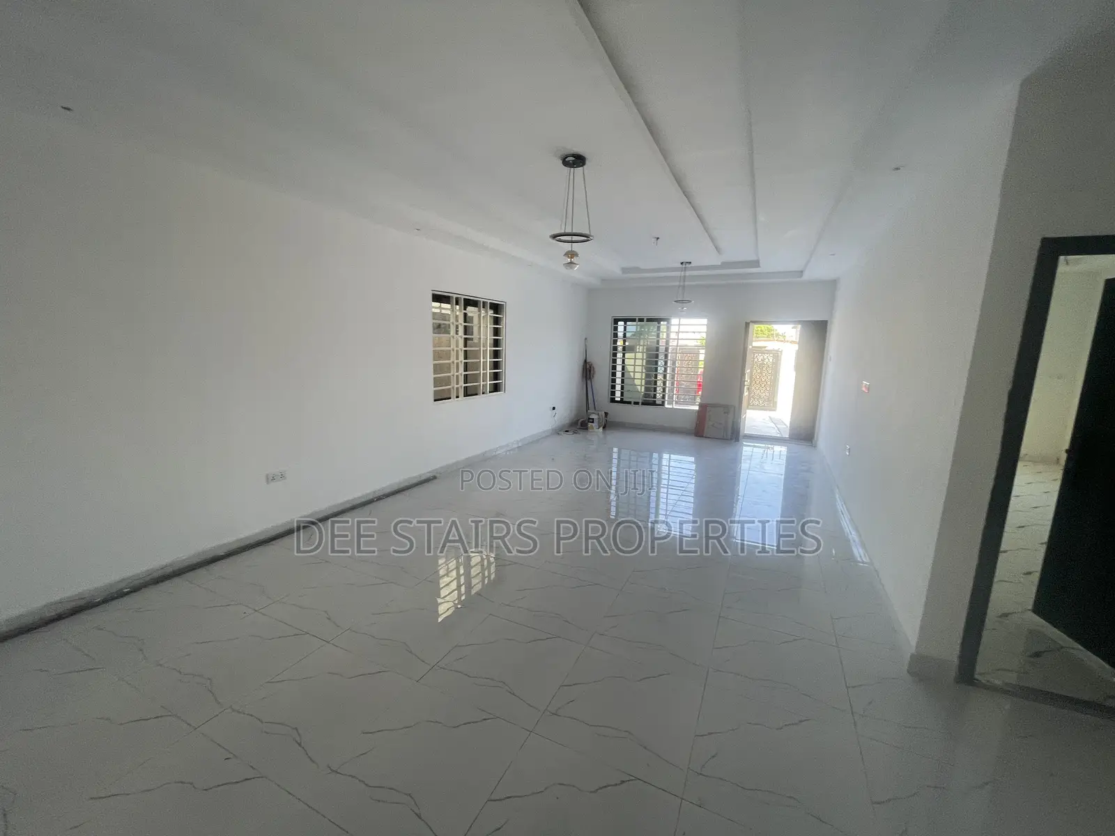3bdrm Bungalow in Nugua Junction Mall, Teshie-Nungua Estates for sale