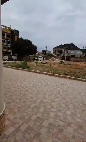 Genuine 2 Plots With 3 Bedroom House for Sale.