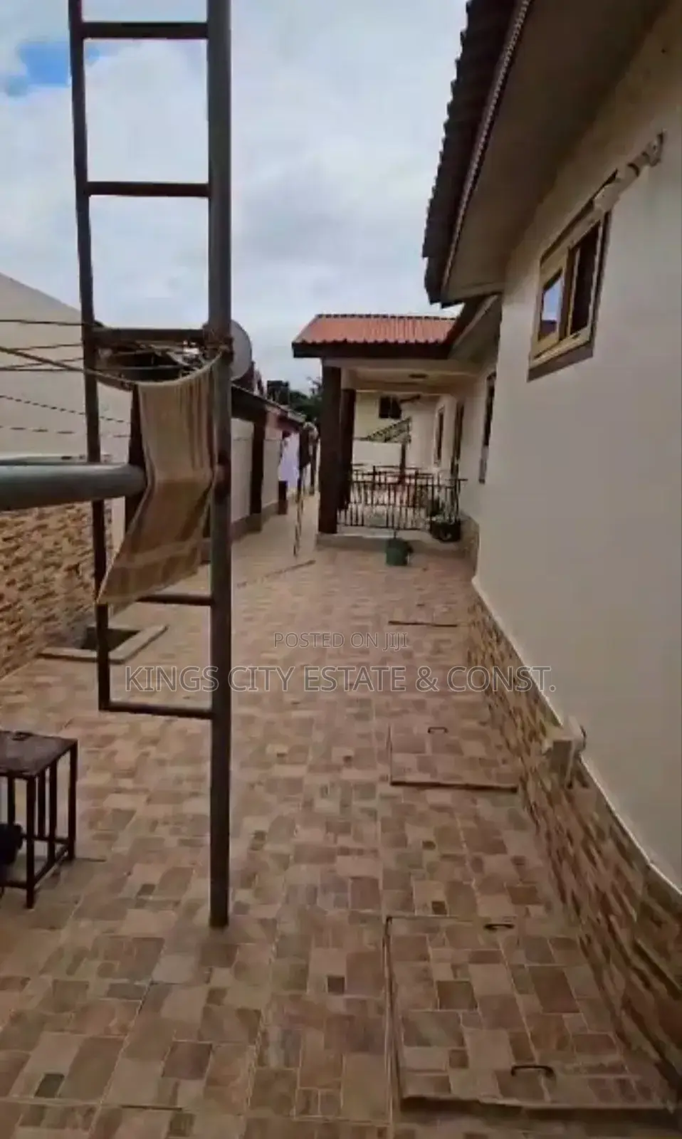 Genuine 2 Plots With 3 Bedroom House for Sale.