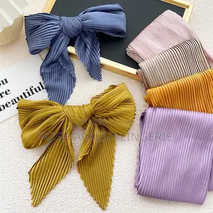 Pleated Scarf/ Muffler